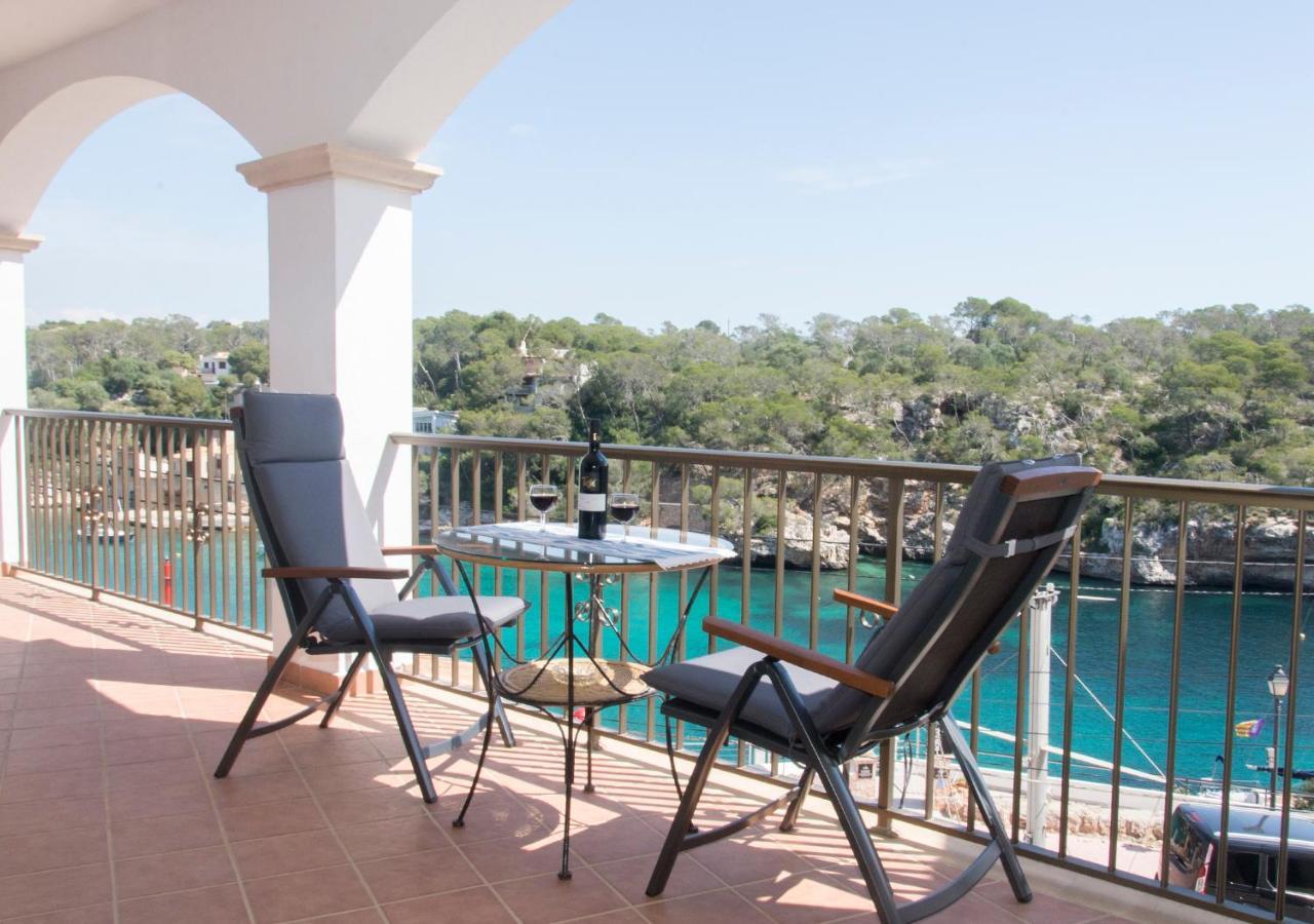 Apartamentos Vista Al Puerto Кала Фигуера Экстерьер фото
