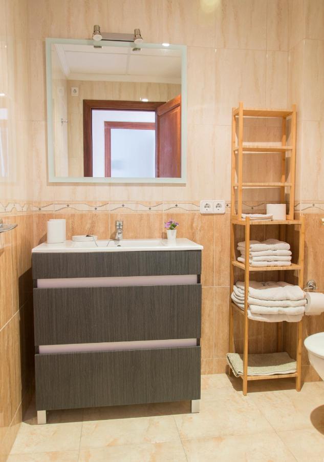 Apartamentos Vista Al Puerto Кала Фигуера Экстерьер фото