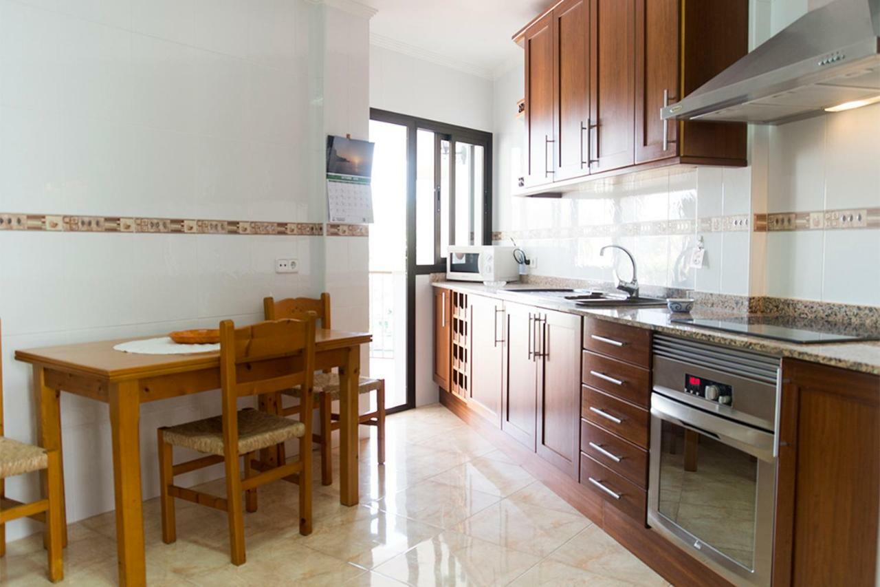 Apartamentos Vista Al Puerto Кала Фигуера Экстерьер фото